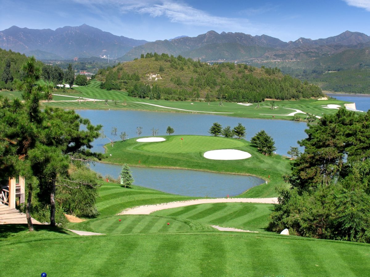 aerial view of golf club course